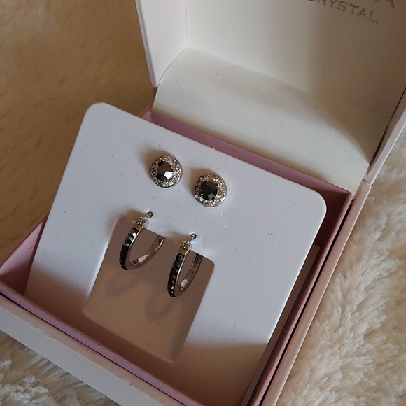 🌺 NIB Chrystina Genuine Crystal 4-Piece Earring Set - Picture 2 of 9